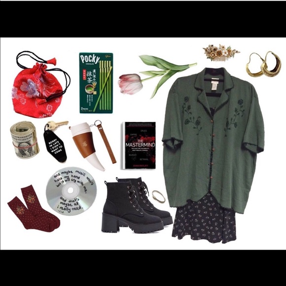 Funky-grunge egirl 7+ piece mystery box - Picture 4 of 4